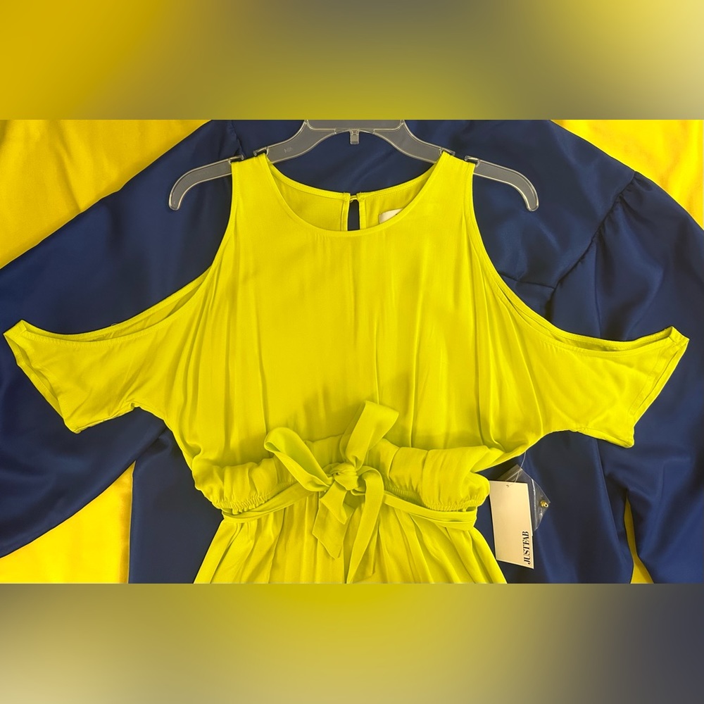 NWT Small Neon Yellow JUSTFAB Maxi Dress. - Picture 4 of 9